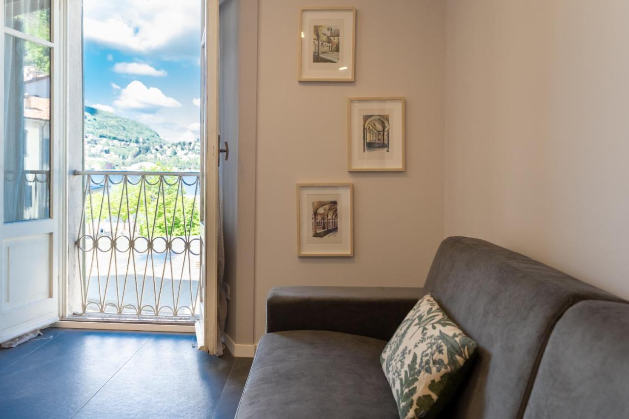 Sant'Agostino Apartments By Rent All Комо Экстерьер фото