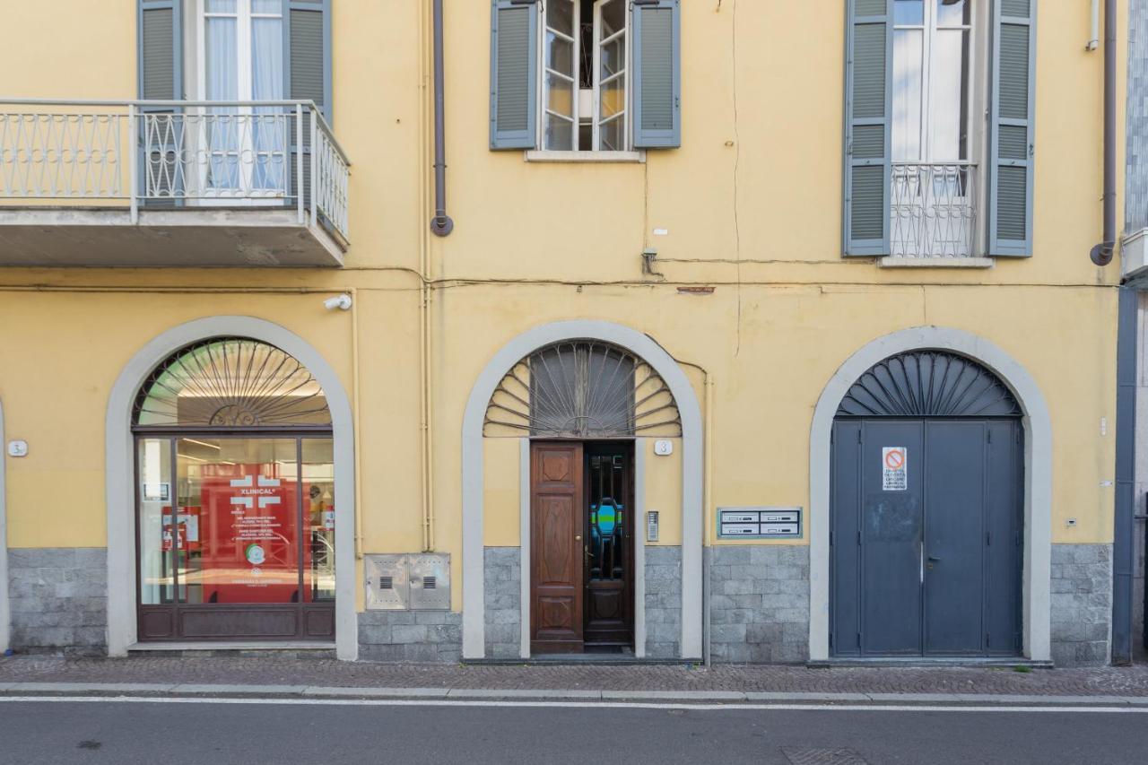 Sant'Agostino Apartments By Rent All Комо Экстерьер фото
